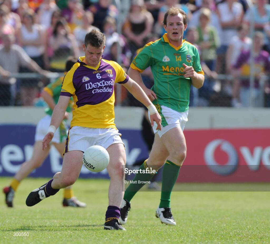 1 June 2008; David Murphy, Wexford, in action against Joe Sheridan, Meath. GAA Football Leinster Senior Championship Quarter-Final, Meath v Wexford, Dr. Cullen Park, Carlow. Picture credit: Matt Browne / SPORTSFILE