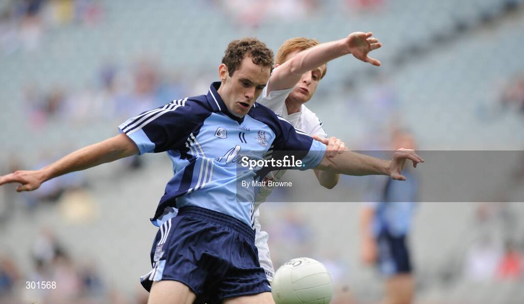 8 June 2008; Karl Connolly, Dublin, in action against Owen Hearty, Kildare. Leinster Junior Football Championship semi-final, Dublin v Kildare, Croke Park, Dublin. Picture credit: Matt Browne / SPORTSFILE