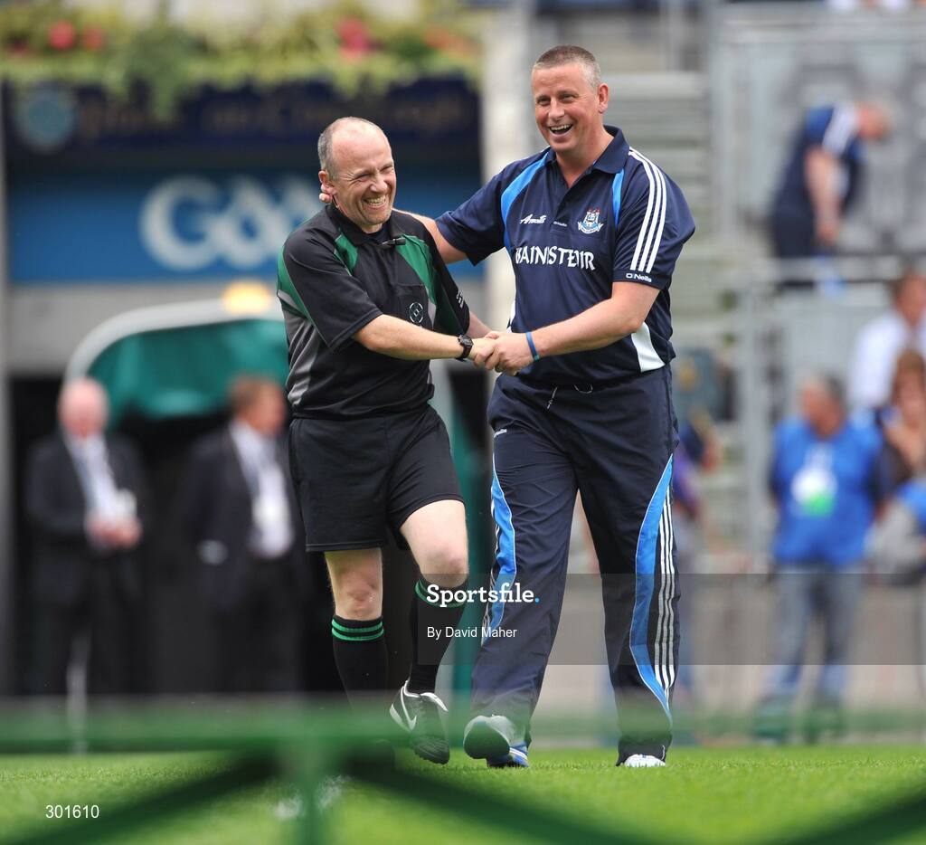 8 June 2008; Dublin manager Paul Caffrey shakes hands with referee Martin Duffy before the start of the game. GAA Football Leinster Senior Championship Quarter-Final, Louth v Dublin, Croke Park, Dublin. Picture credit: David Maher / SPORTSFILE