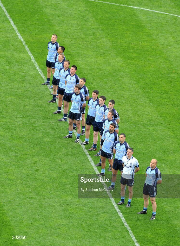 8 June 2008; The Dublin players stand during the playing of the National Anthem. GAA Football Leinster Senior Championship Quarter-Final, Louth v Dublin, Croke Park, Dublin. Picture credit: Stephen McCarthy / SPORTSFILE
