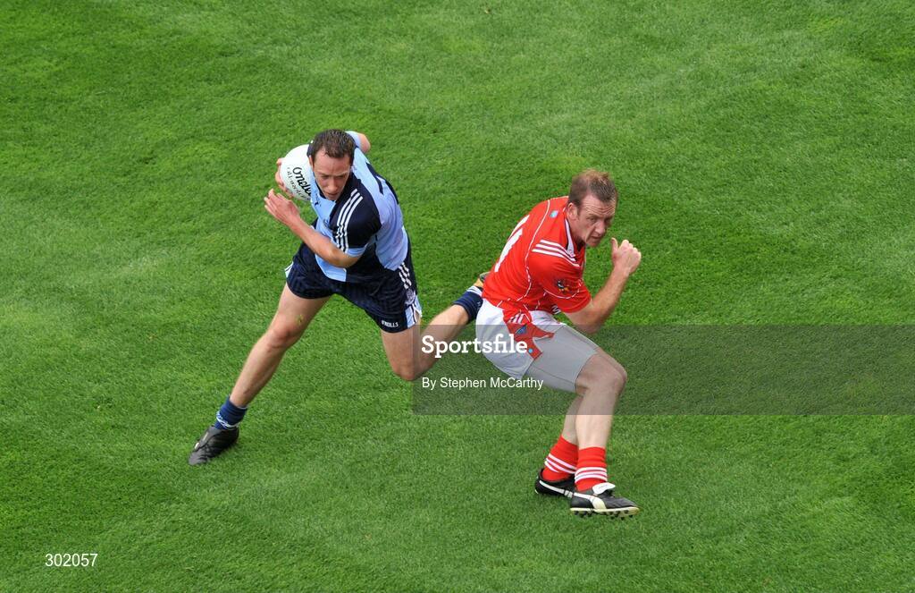 8 June 2008; Barry Cahill, Dublin, in action against Mark Stanfield, Louth. GAA Football Leinster Senior Championship Quarter-Final, Louth v Dublin, Croke Park, Dublin. Picture credit: Stephen McCarthy / SPORTSFILE