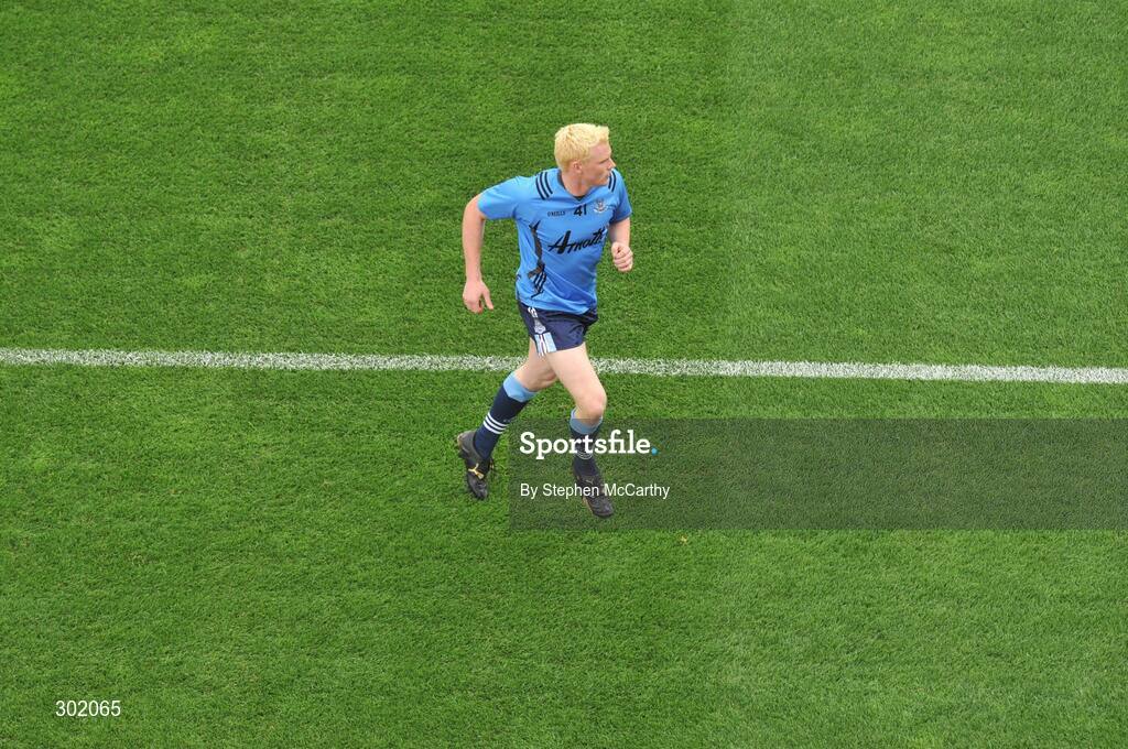 8 June 2008; Mark Vaughan, Dublin, warms up during the game. GAA Football Leinster Senior Championship Quarter-Final, Louth v Dublin, Croke Park, Dublin. Picture credit: Stephen McCarthy / SPORTSFILE