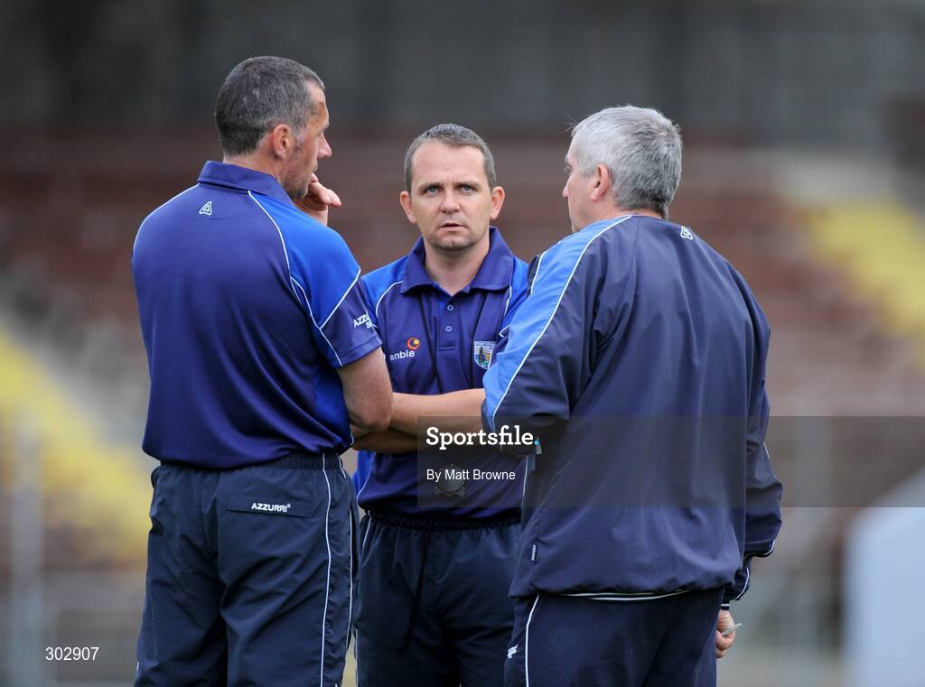 11 June 2008; Waterford team manager Davy Fitzgerald, centre, with secletors Peter Queally, left, and Maurice Geary during squad training. Walsh Park, Waterford. Picture credit: Matt Browne / SPORTSFILE