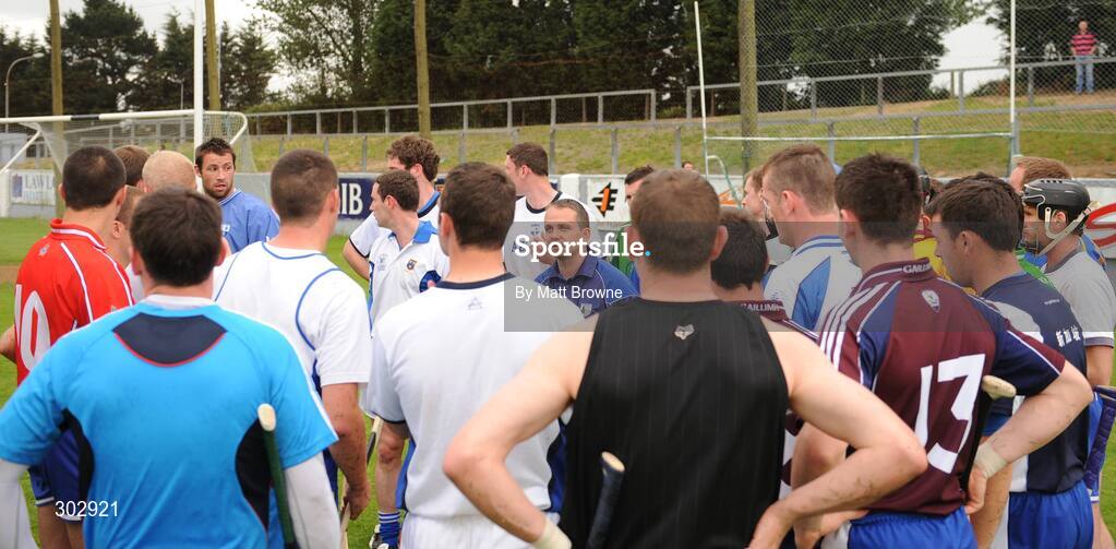 11 June 2008; Waterford team manager Davy Fitzgerald talks to his players during squad training. Walsh Park, Waterford. Picture credit: Matt Browne / SPORTSFILE