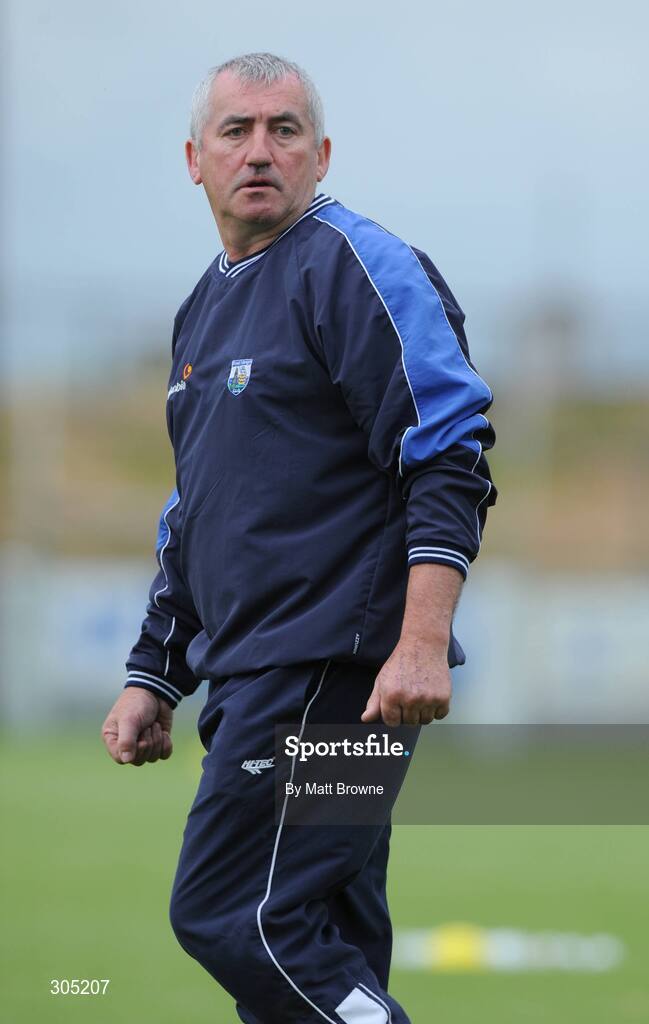11 June 2008; Waterford team selector Maurice Geary during hurling squad training. Walsh Park, Waterford. Picture credit: Matt Browne / SPORTSFILE