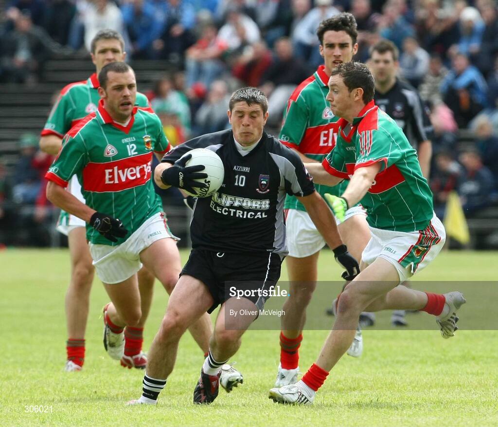 22 June 2008; Brian Curran, Sligo, in action against Keith Higgins, Mayo. GAA Football Connacht Senior Championship Semi-Final, Mayo v Sligo, McHale Park, Castlebar, Co. Mayo. Picture credit: Oliver McVeigh / SPORTSFILE