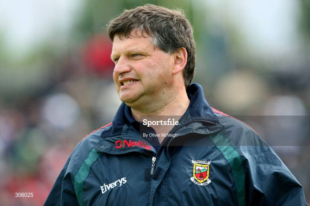 22 June 2008; Mayo manager John O'Mahony on the sideline, GAA Football Connacht Senior Championship Semi-Final, Mayo v Sligo, McHale Park, Castlebar, Co. Mayo. Picture credit: Oliver McVeigh / SPORTSFILE