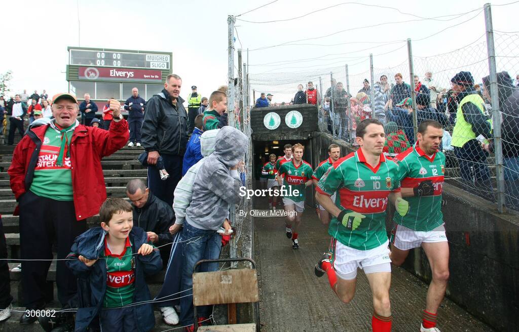 22 June 2008; Mayo supporters cheer their team onto the field. GAA Football Connacht Senior Championship Semi-Final, Mayo v Sligo, McHale Park, Castlebar, Co. Mayo. Picture credit: Oliver McVeigh / SPORTSFILE