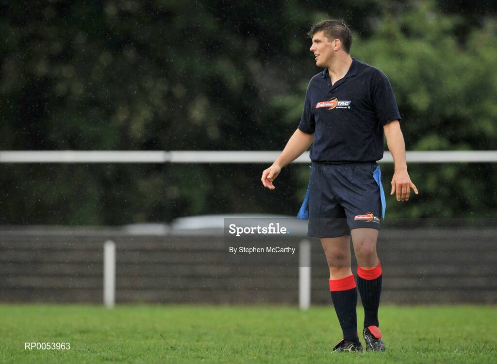 19th June 2008: Donncha O’Callaghan closed off his season in unusual fashion when he lined out with his own IRFU select 7 tag team at the Budweiser Tag League in Old Belvedere RFC in Dublin.  In a game referred by World Cup Final referee, Alain Rolland, Sutton based tag team, The Burbarians, won the chance to play opposite the Munster lock as part of the Budweiser Tag Rugby "Challenge Donncha" promotion. Picture credit: Stephen McCarthy / SPORTSFILE