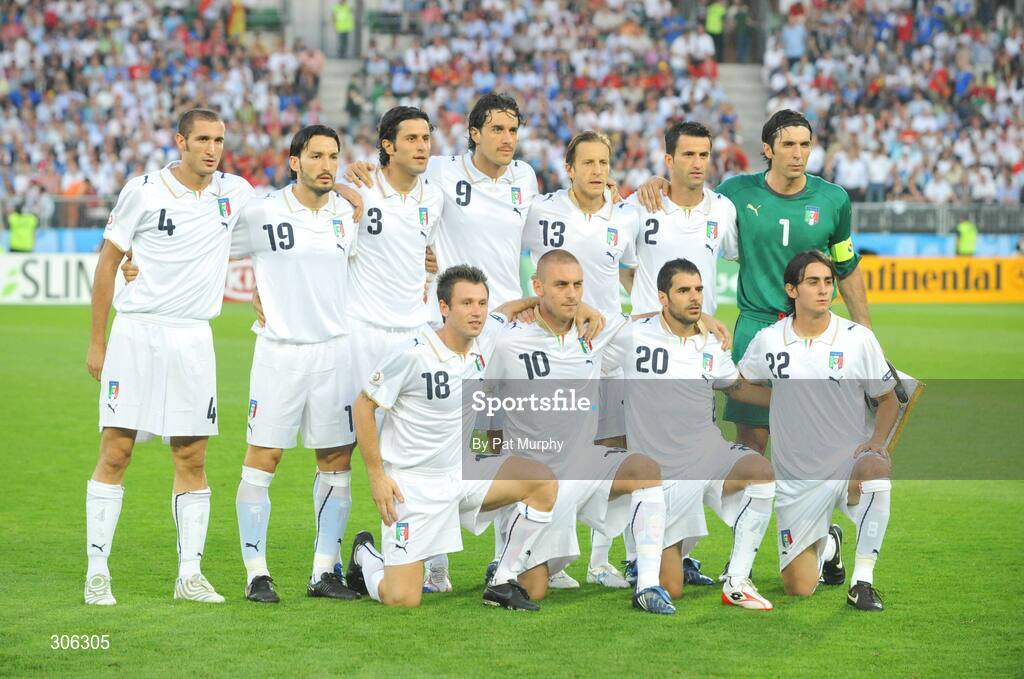 22 June 2008; The Italy team. UEFA EURO 2008TM, Quarter-Final, Spain v Italy, Ernst Happel Stadion, Vienna, Austria. Picture credit; Pat Murphy / SPORTSFILE