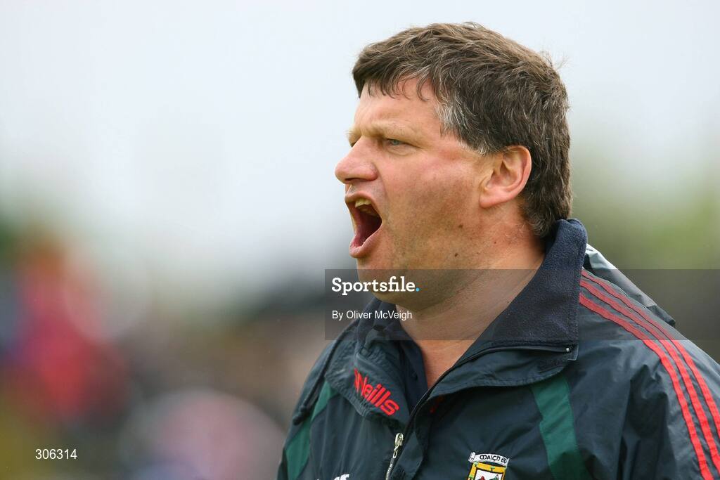 22 June 2008; Mayo manager John O'Mahony on the sideline, GAA Football Connacht Senior Championship Semi-Final, Mayo v Sligo, McHale Park, Castlebar, Co. Mayo. Picture credit: Oliver McVeigh / SPORTSFILE