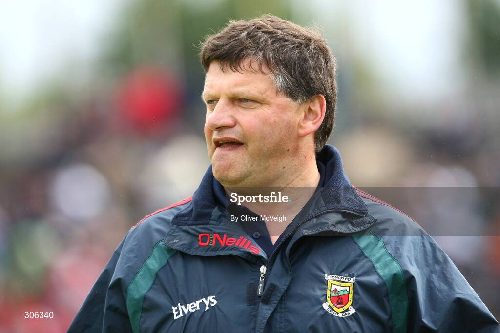 22 June 2008; Mayo manager John O'Mahony on the sideline, GAA Football Connacht Senior Championship Semi-Final, Mayo v Sligo, McHale Park, Castlebar, Co. Mayo. Picture credit: Oliver McVeigh / SPORTSFILE