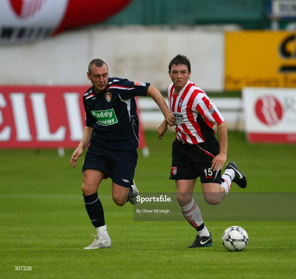 27 June 2008; Mark Quigley, St Patrick's Athletic, in action against Kevin Deery, Derry City. eircom league Premier Division, Derry City v St Patrick's Athletic, Brandywell, Derry. Picture credit: Oliver McVeigh / SPORTSFILE