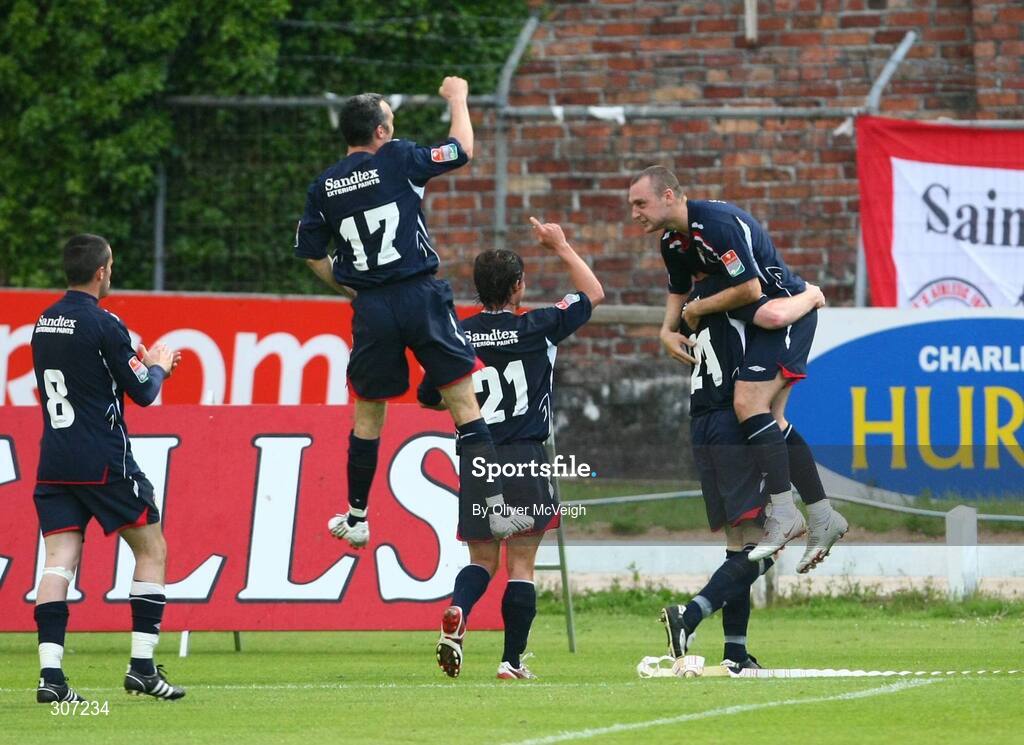 27 June 2008; Mark Quigley, St Patrick's Athletic, is lifted by team mate Stephen Paisley, as he celebrates scoring his second goal. eircom league Premier Division, Derry City v St Patrick's Athletic, Brandywell, Derry. Picture credit: Oliver McVeigh / SPORTSFILE