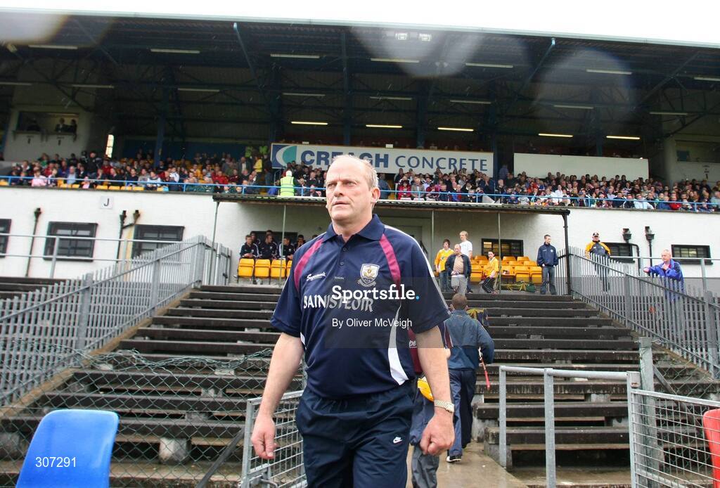 28 June 2008; Galway manager Ger Loughnane comes onto the field. All-Ireland Senior Championship Qualifier, Round 1, Antrim v Galway, Casement Park, Belfast, Co. Antrim. Picture credit: Oliver McVeigh / SPORTSFILE