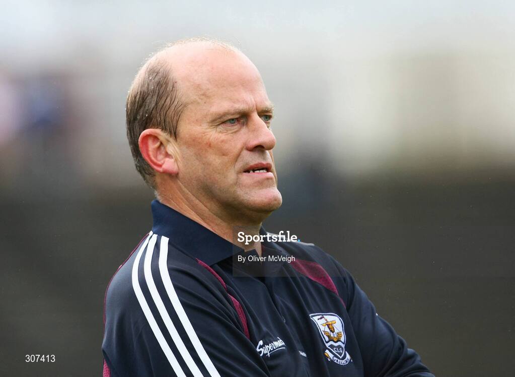 28 June 2008; Galway manager, Ger Loughnane, on the sideline. All-Ireland Senior Championship Qualifier, Round 1, Antrim v Galway, Casement Park, Belfast, Co. Antrim. Picture credit: Oliver McVeigh / SPORTSFILE