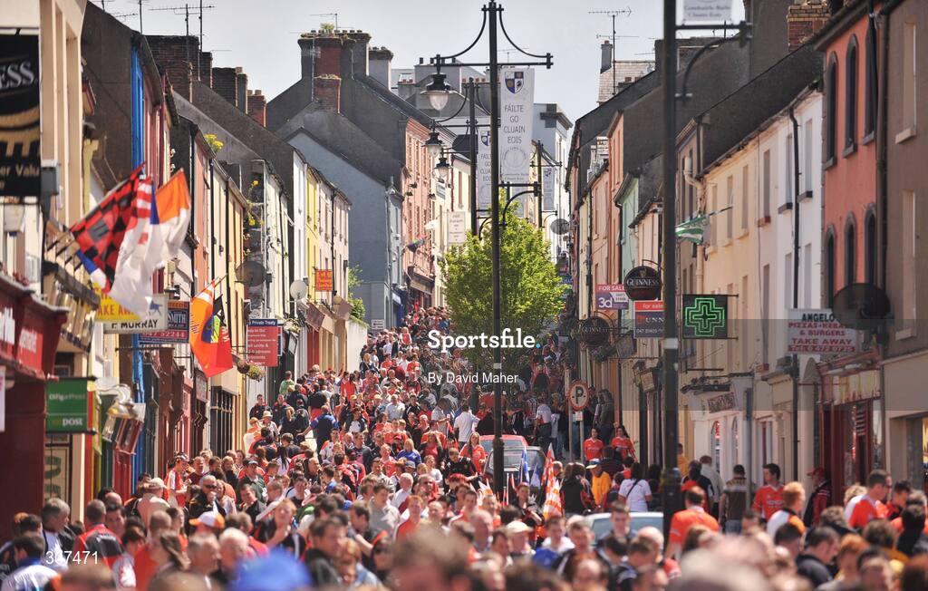 29 June 2008; Supporters walking down Fermanagh Street, Clones, Co. Monaghan, before the game between Down and Armagh. GAA Football Ulster Senior Championship Semi-Final, Down v Armagh, St Tighearnach's Park, Clones, Co. Monaghan. Picture credit: David Maher / SPORTSFILE