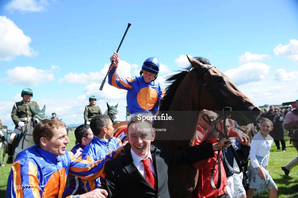29 June 2008; Seamie Heffernan on Frozen Fire celebrates after winning the Dubai Duty Free Irish Derby. Curragh Racecourse, Co. Kildare. Picture credit: Matt Browne / SPORTSFILE