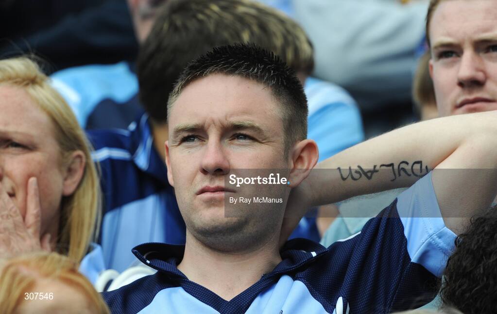 29 June 2008; A Dublin supporter watches the last few minutes of game. GAA Football Leinster Senior Championship Semi-Final, Dublin v Westmeath, Croke Park, Dublin. Picture credit: Ray McManus / SPORTSFILE