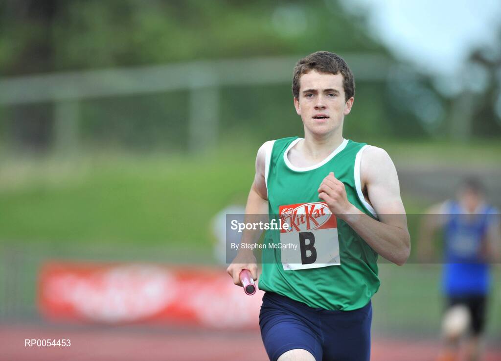28 June 2008; Turloch Grant O’Carolan, Leinster, in action during the Boys 4x400m Relay at the KitKat Tailteann inter provincial track & field final. Morton Stadium, Santry, Dublin. Picture credit: Stephen McCarthy / SPORTSFILE