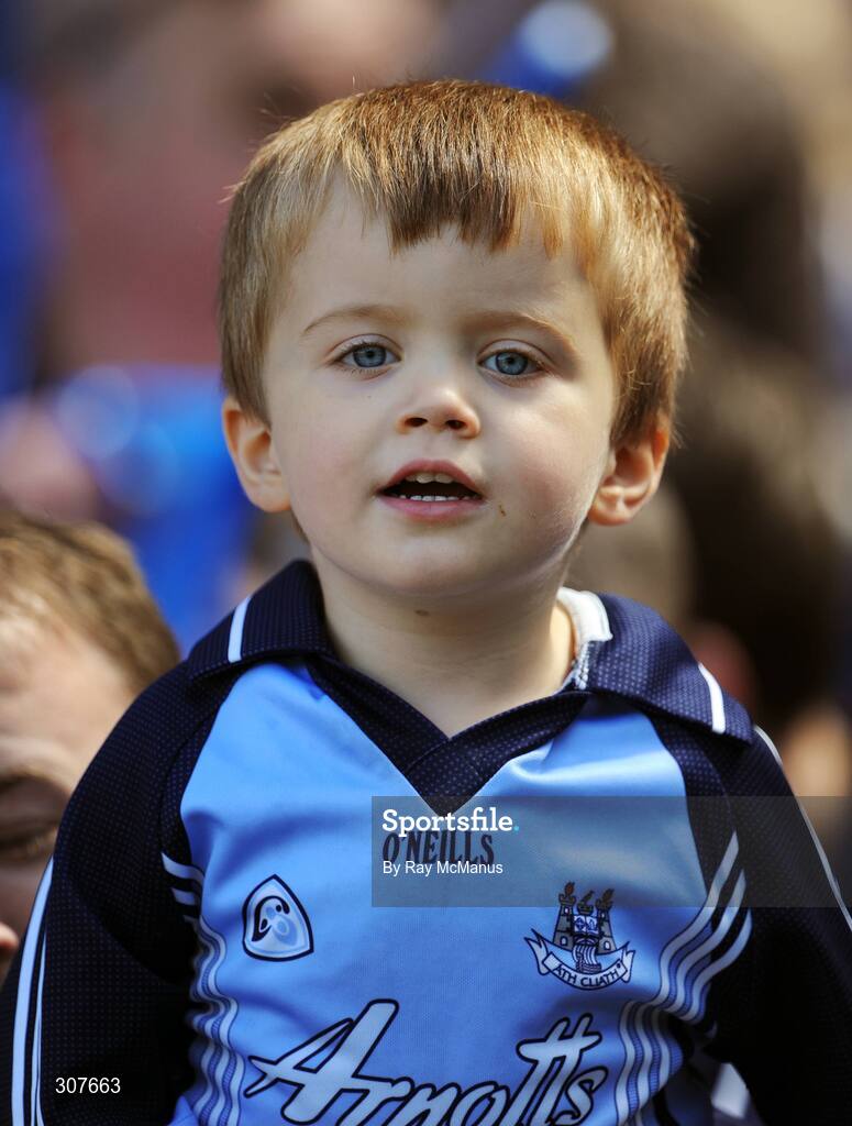 29 June 2008; A young Dublin supporter watches the game. GAA Football Leinster Senior Championship Semi-Final, Dublin v Westmeath, Croke Park, Dublin. Picture credit: Ray McManus / SPORTSFILE