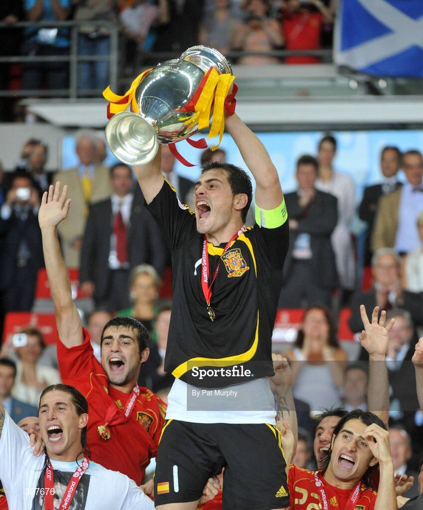 29 June 2008; Spain captain Iker Casillas lifts the European Championship trophy. UEFA EURO 2008TM, Final, Germany v Spain, Ernst Happel Stadion, Vienna, Austria. Picture credit; Pat Murphy / SPORTSFILE