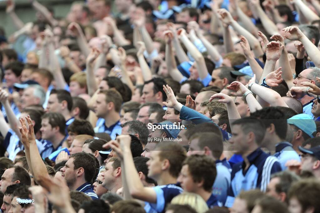 29 June 2008; Dublin supporters on Hill 16 wave their arms to distract a Westmeath free taker. GAA Football Leinster Senior Championship Semi-Final, Dublin v Westmeath, Croke Park, Dublin. Picture credit: Ray McManus / SPORTSFILE