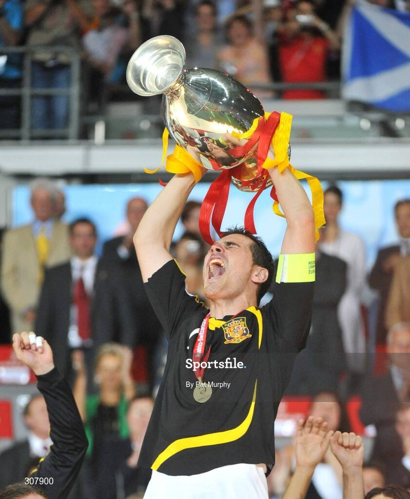 29 June 2008; Spain captain Iker Casillas lifts the cup. UEFA EURO 2008TM, Final, Germany v Spain, Ernst Happel Stadion, Vienna, Austria. Picture credit; Pat Murphy / SPORTSFILE
