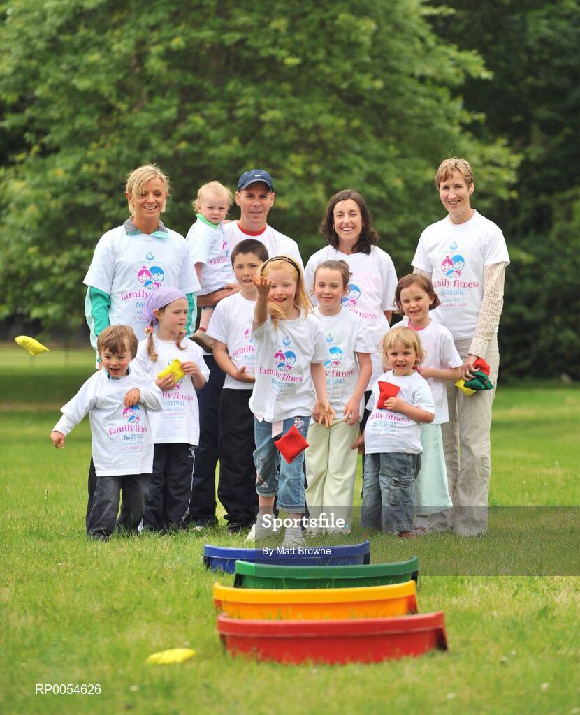2 July 2008; Deirdhile McKiernan, 6, watched by Irish 3000m runner Roisin McGettigan, Eoin Brady, Mini-Marathon winner Annette Kealy and former Olympic Runner Catherina McKiernan at the Launch of Athletics Ireland Family Fitness Festival. Farmleigh, Phoenix Park, Dublin. For more information visit www.familyfitnessfestival.ie. Picture credit: Matt Browne / SPORTSFILE