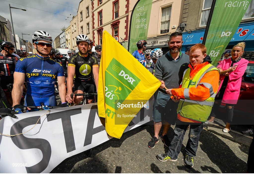 24 May 2015; Simon McArdle, second from right, and Drogheda postman Ken Browne at the start line before Stage 8 of the 2015 An Post Rás. Drogheda - Skerries. Photo by Sportsfile