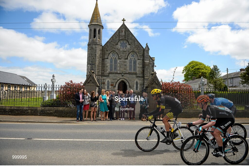 24 May 2015; The leading group, led by Luke Grivell-Mellor, JLT Condor, races through Curragha, Co. Meath, during Stage 8 of the 2015 An Post Rás. Drogheda - Skerries. Photo by Sportsfile