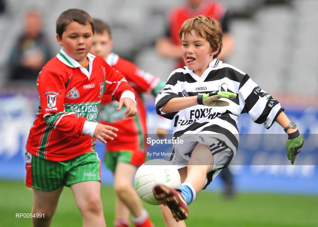 10 July 2008; Action from the Leinster - Play and Stay with GAA Go Games activity day which saw over 700 children under the age of 8 take part in games in both hurling and football on six pitches at Croke Park, Dublin. Picture credit: Pat Murphy / SPORTSFILE