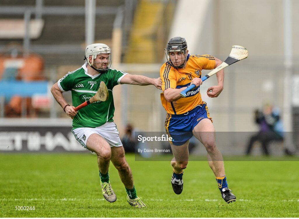 24 May 2015; Tony Kelly, Clare, in action against Tom Condon, Limerick. Munster GAA Hurling Senior Championship Quarter-Final, Clare v Limerick. Semple Stadium, Thurles, Co. Tipperary. Picture credit: Dáire Brennan / SPORTSFILE