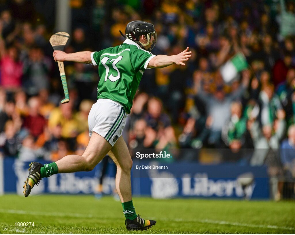 24 May 2015; Graeme Mulcahy, Limerick, celebrates after scoring his side's first goal. Munster GAA Hurling Senior Championship Quarter-Final, Clare v Limerick. Semple Stadium, Thurles, Co. Tipperary. Picture credit: Dáire Brennan / SPORTSFILE