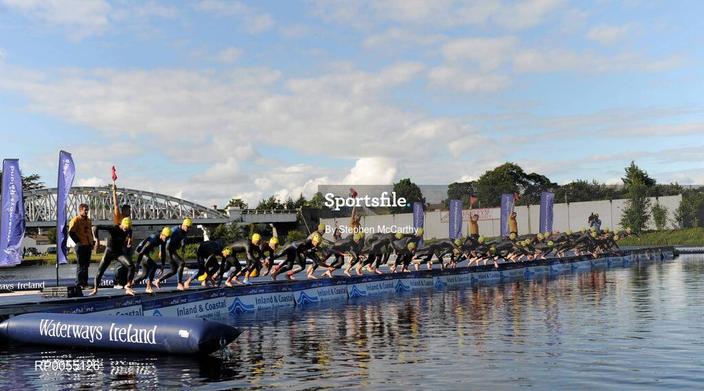 12 July 2008; Competitors dive into the water during the swimming discipline of the Women's Elite Race at the triAthlone event. Over 1,500 competitors took part in the third running of triAthlone sponsored by Waterways Ireland. TriAthlone will host the European Triathlon Championships in 2010, the first time the event has ever been held in Ireland. Waterways Ireland triAthlone Triathlon, Athlone, Westmeath. Photo by Stephen McCarthy/Sportsfile