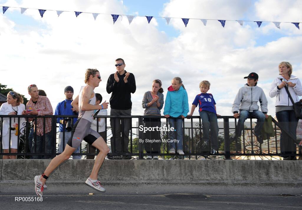 12 July 2008; Steven Worthington, Great Britian, in action during the running discipline of the Men's Elite Race at the triAthlone event. Over 1,500 competitors took part in the third running of triAthlone sponsored by Waterways Ireland. triAthlone will host the European Triathlon Championships in 2010, the first time the event has ever been held in Ireland. Waterways Ireland triAthlone Triathlon, Athlone, Co. Westmeath. Picture credit: Stephen McCarthy / SPORTSFILE