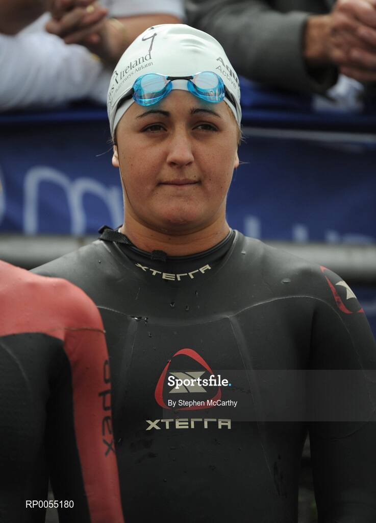 12 July 2008; Rebecca Spence, New Zealand, before the swimming discipline of the Women's Elite Race at the triAthlone event. Over 1,500 competitors took part in the third running of triAthlone sponsored by Waterways Ireland. triAthlone will host the European Triathlon Championships in 2010, the first time the event has ever been held in Ireland. Waterways Ireland triAthlone Triathlon, Athlone, Co. Westmeath. Picture credit: Stephen McCarthy / SPORTSFILE