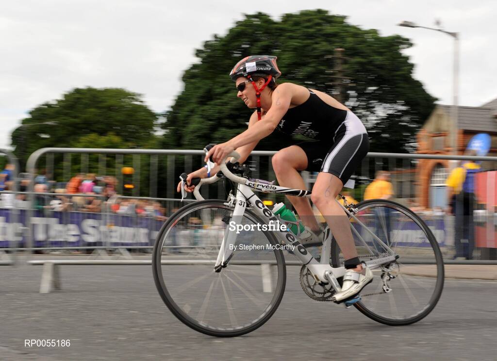 12 July 2008; Zoe Hanson, Great Britian, in action during the cycling discipline of the Women's Elite Race at the triAthlone event. Over 1,500 competitors took part in the third running of triAthlone sponsored by Waterways Ireland. triAthlone will host the European Triathlon Championships in 2010, the first time the event has ever been held in Ireland. Waterways Ireland triAthlone Triathlon, Athlone, Co. Westmeath. Picture credit: Stephen McCarthy / SPORTSFILE