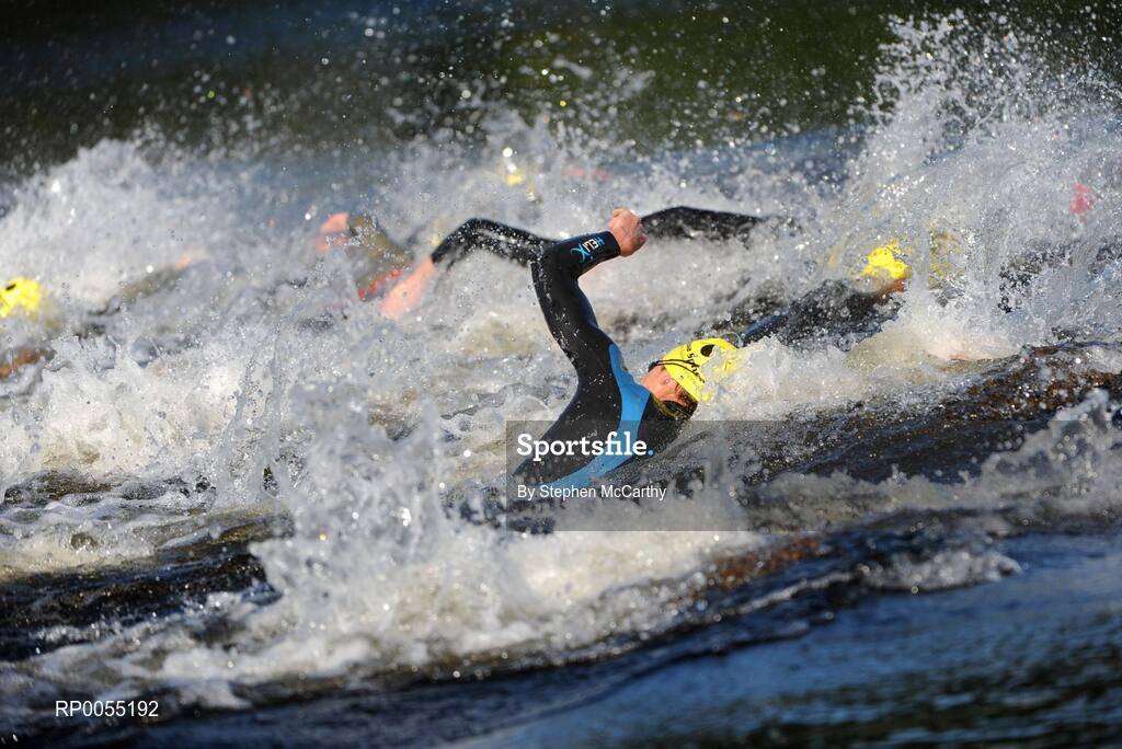 12 July 2008; A general view of the swimming discipline during the Men's Elite Race at the triAthlone event. Over 1,500 competitors took part in the third running of triAthlone sponsored by Waterways Ireland. triAthlone will host the European Triathlon Championships in 2010, the first time the event has ever been held in Ireland. Waterways Ireland triAthlone Triathlon, Athlone, Co. Westmeath. Picture credit: Stephen McCarthy / SPORTSFILE
