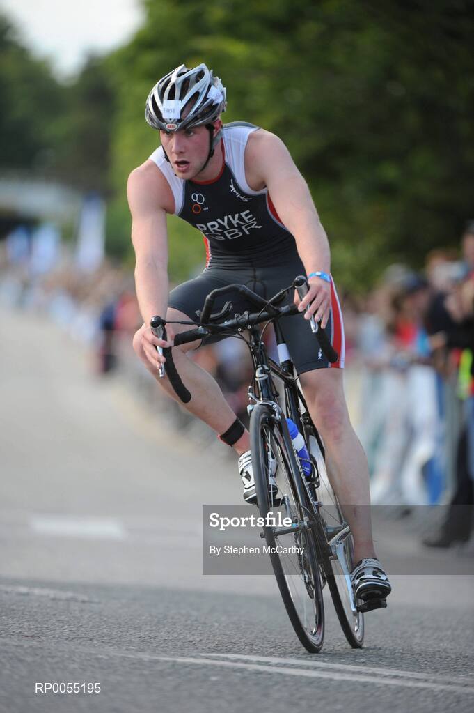 12 July 2008; Jonathan Pryke, Great Britian, in action during the cycling discipline of the Men's Elite Race at the triAthlone event. Over 1,500 competitors took part in the third running of triAthlone sponsored by Waterways Ireland. triAthlone will host the European Triathlon Championships in 2010, the first time the event has ever been held in Ireland. Waterways Ireland triAthlone Triathlon, Athlone, Co. Westmeath. Picture credit: Stephen McCarthy / SPORTSFILE