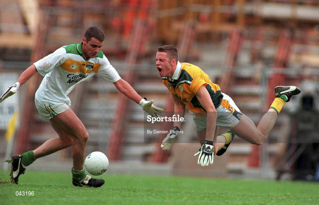 4 June 2000; Nigel Crawford of Meath in action against James Grennan of Offaly during the Bank of Ireland Leinster Senior Football Championship Quarter-Final match between Offaly and Meath at Croke Park in Dublin. Photo by Damien Eagers/Sportsfile