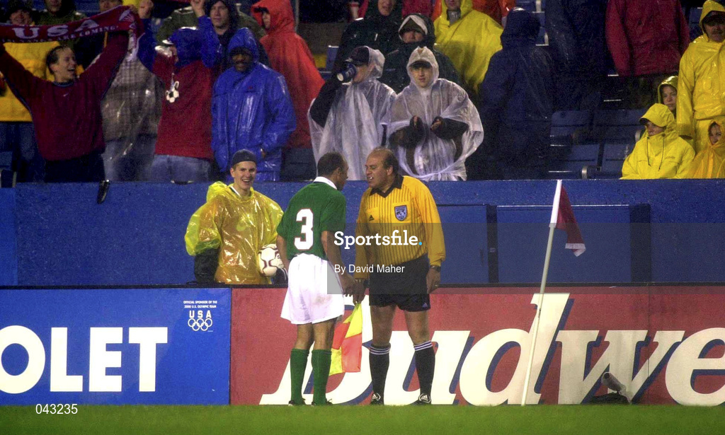 6 June 2000; Terry Phelan of Republic of Ireland remonstrates with assistant referee Jose Ramos Rizo following the USA's equalising goal during the US Nike Cup match between USA and Republic of Ireland at Foxboro Stadium in Foxborough, Massachusetts, USA. Photo by David Maher/Sportsfile