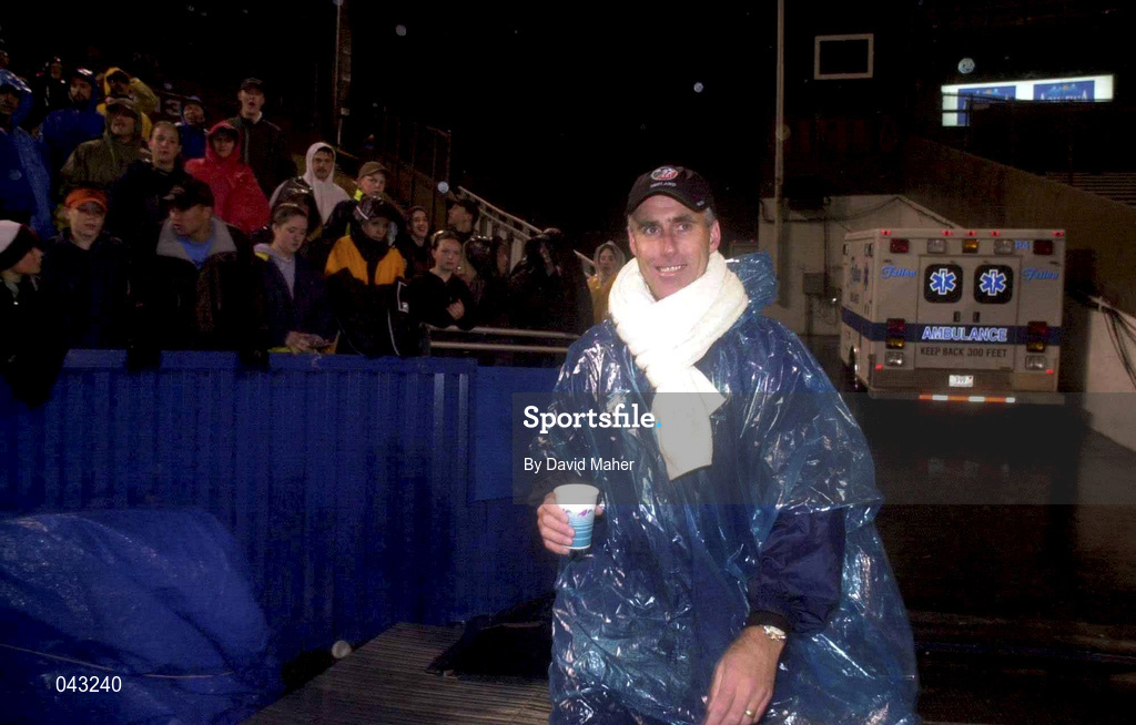 6 June 2000; Republic of Ireland manager Mick McCarthy walks back to pitch after floodlight failure caused a delay to the during the US Nike Cup match between USA and Republic of Ireland at Foxboro Stadium in Foxborough, Massachusetts, USA. Photo by David Maher/Sportsfile