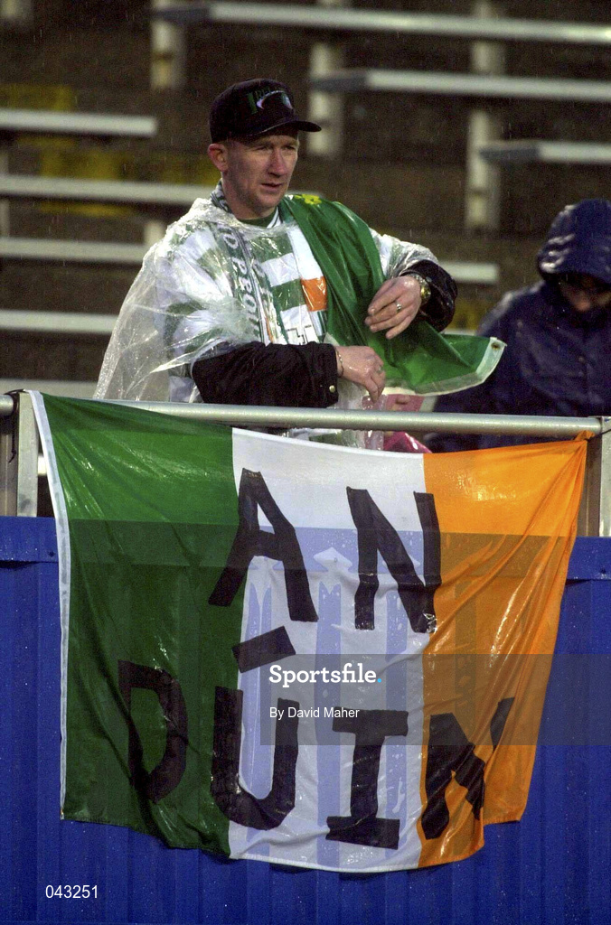 6 June 2000; A Republic of Ireland supporter ahead of the US Nike Cup match between USA and Republic of Ireland at Foxboro Stadium in Foxborough, Massachusetts, USA. Photo by David Maher/Sportsfile