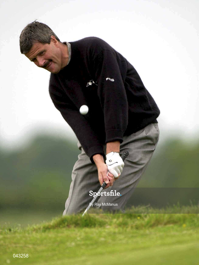 6 June 2000; Adrian Morrow of Portmarnock Golf Club chips onto the 3rd green during the final round of the East of Ireland Championship at County Louth Golf Club in Baltray, Louth. Photo by Ray McManus/Sportsfile