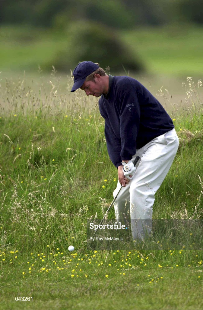 6 June 2000; Noel Fox of Portmarnock Golf Club chips from the rough towards the 11th hole during the final round of the East of Ireland Championship at County Louth Golf Club in Baltray, Louth. Photo by Ray McManus/Sportsfile