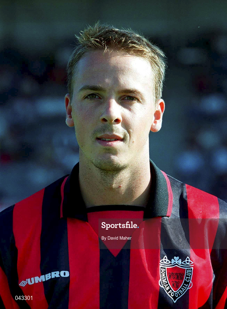 22 July 2000; Rob Bowman of Bohemians prior to the Derek Swan Testimonial match between Bohemians and Tranmere Rovers at Dalymount Park in Dublin. Photo by David Maher/Sportsfile