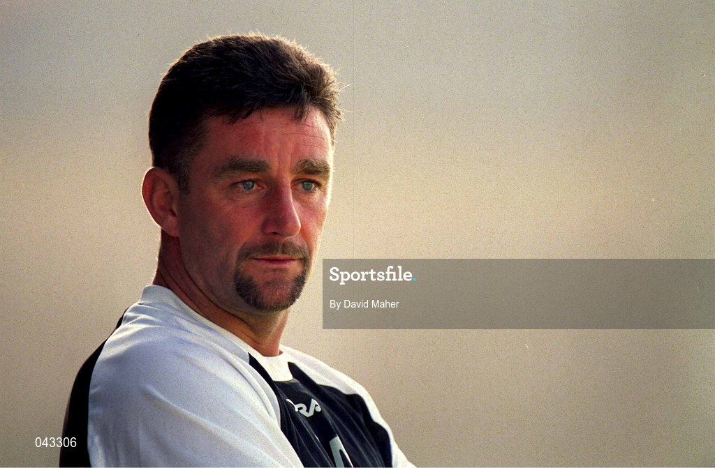 22 July 2000; Tranmere Rovers manager John Aldridge during the Derek Swan Testimonial match between Bohemians and Tranmere Rovers at Dalymount Park in Dublin. Photo by David Maher/Sportsfile