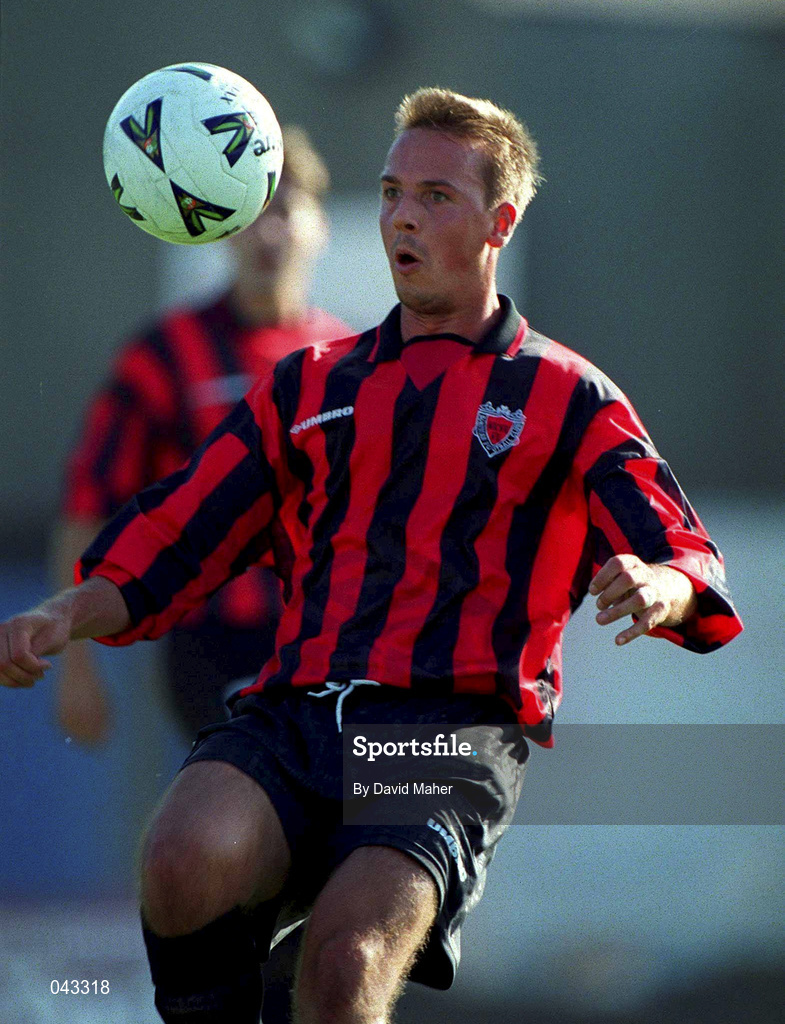 22 July 2000; Rob Bowman of Bohemians during the Derek Swan Testimonial match between Bohemians and Tranmere Rovers at Dalymount Park in Dublin. Photo by David Maher/Sportsfile