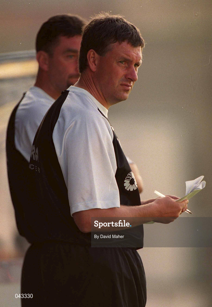 22 July 2000; Tranmere Rovers assistant manager Kevin Sheedy and manager John Aldridge during the Derek Swan Testimonial match between Bohemians and Tranmere Rovers at Dalymount Park in Dublin. Photo by David Maher/Sportsfile